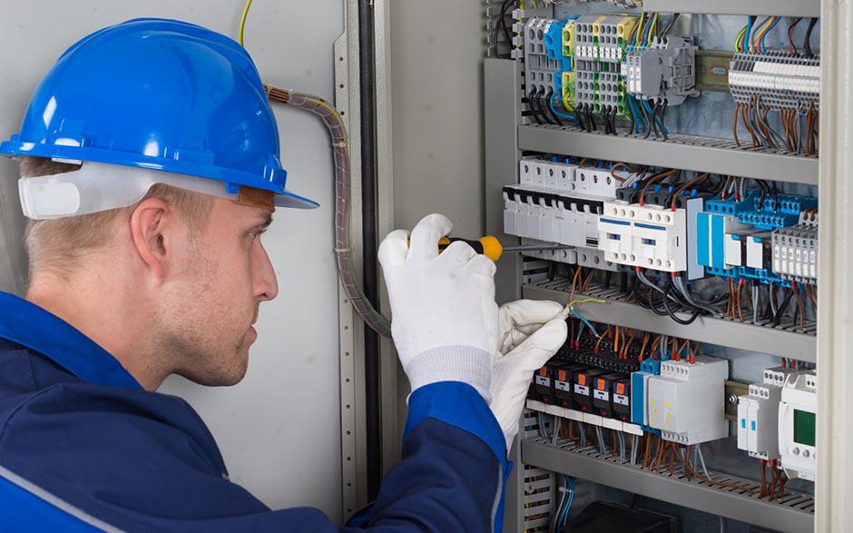 électricité entreprise Écouen